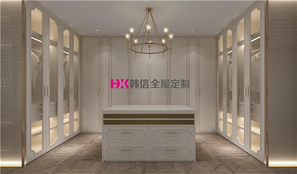 衣帽间用开放式还是半开放式好？-南京全屋定制品牌[韩信全屋定制]