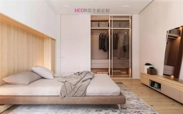 迷你衣帽间怎么做？-南京定制整体衣柜品牌[韩信全屋定制]